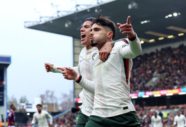 伍洲配资 内托造2球+中柱，切尔西2-0升班马超越曼城，3天后主场大战巴萨